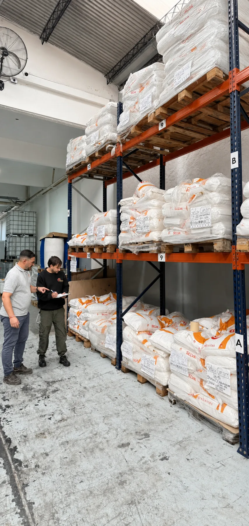 Depósito y stock de productos Selva